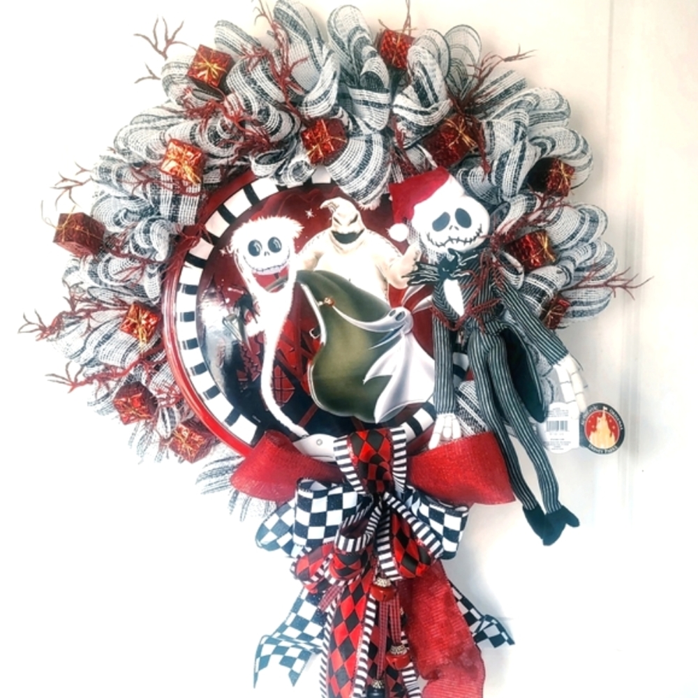 Host Pick Nightmare Before Christmas Wreath Genuine Disney Doll Plaque Deco Mesh - Picture 2 of 12